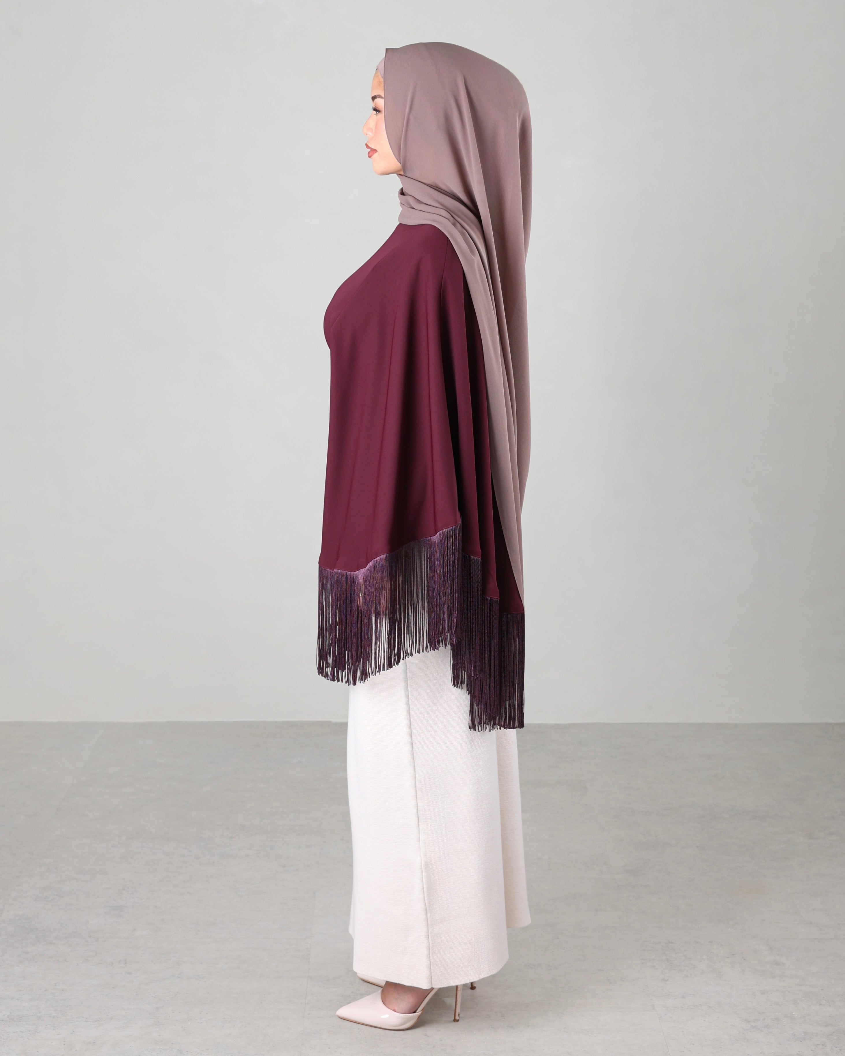 Lara Fringe Cape | Burgundy