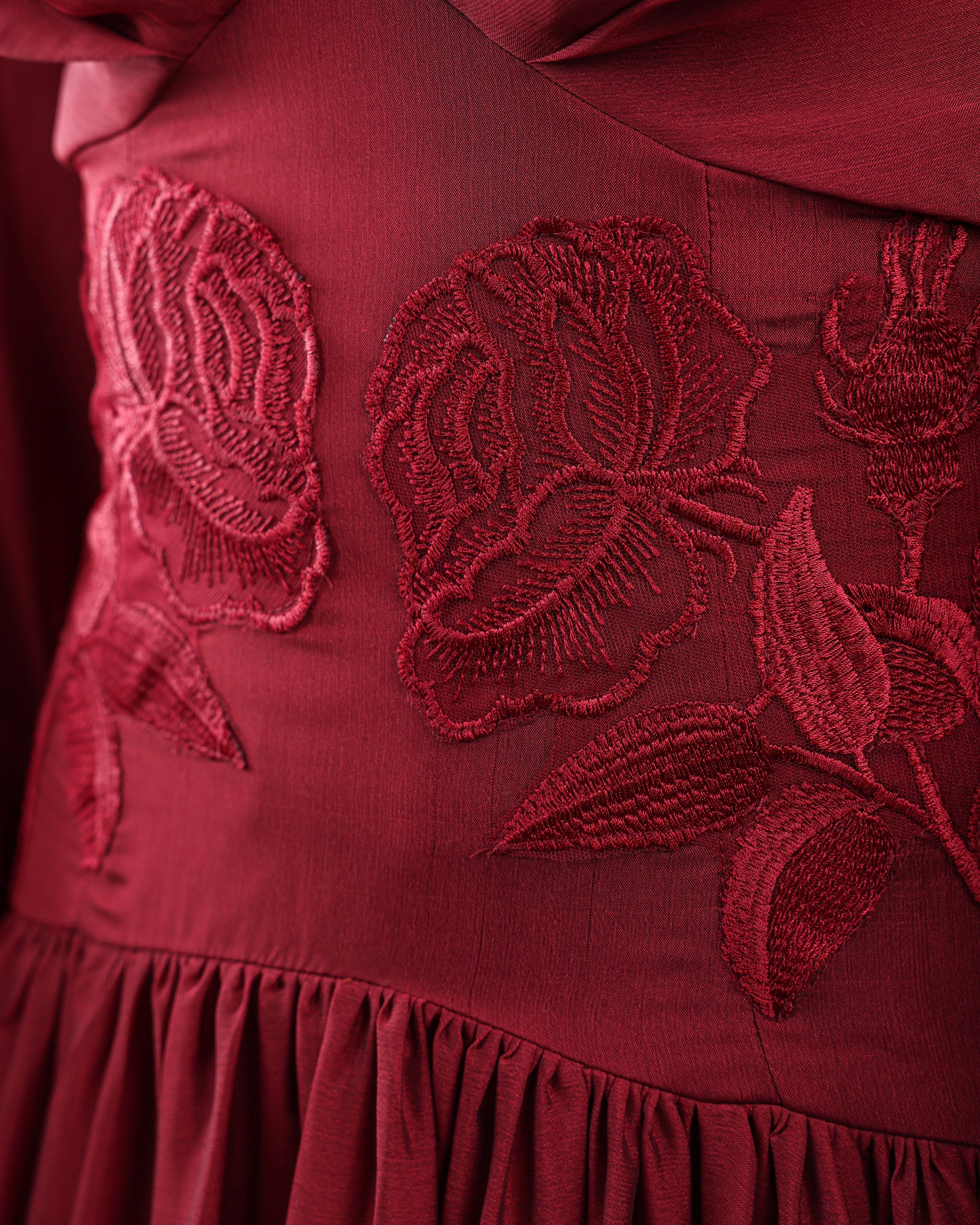 Hala Rose Gown | Burgundy