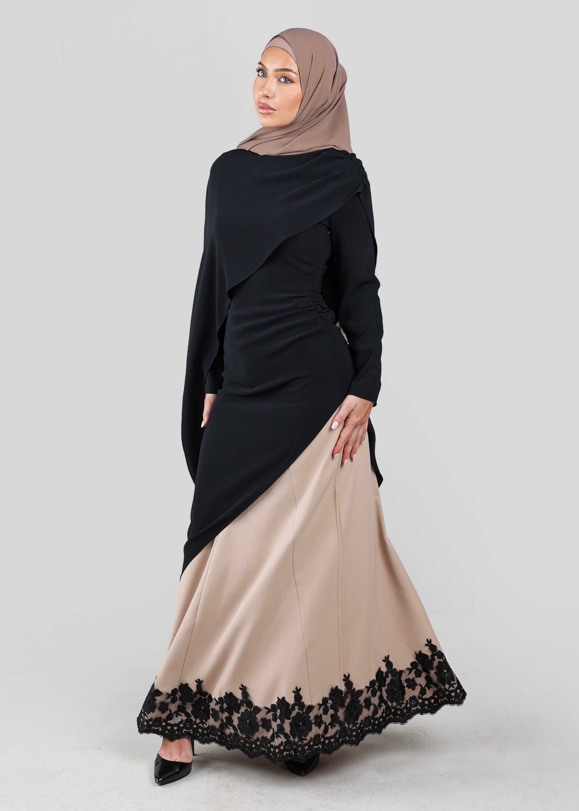 Vivienne Lace Skirt