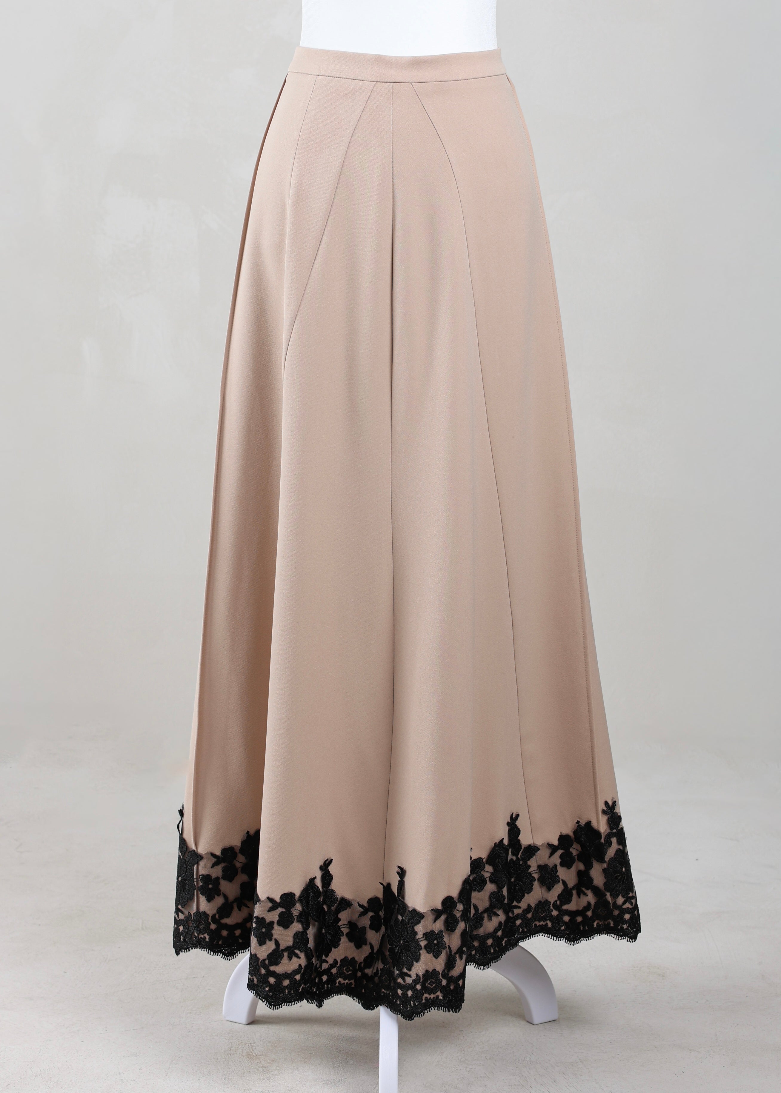 Vivienne Lace Skirt