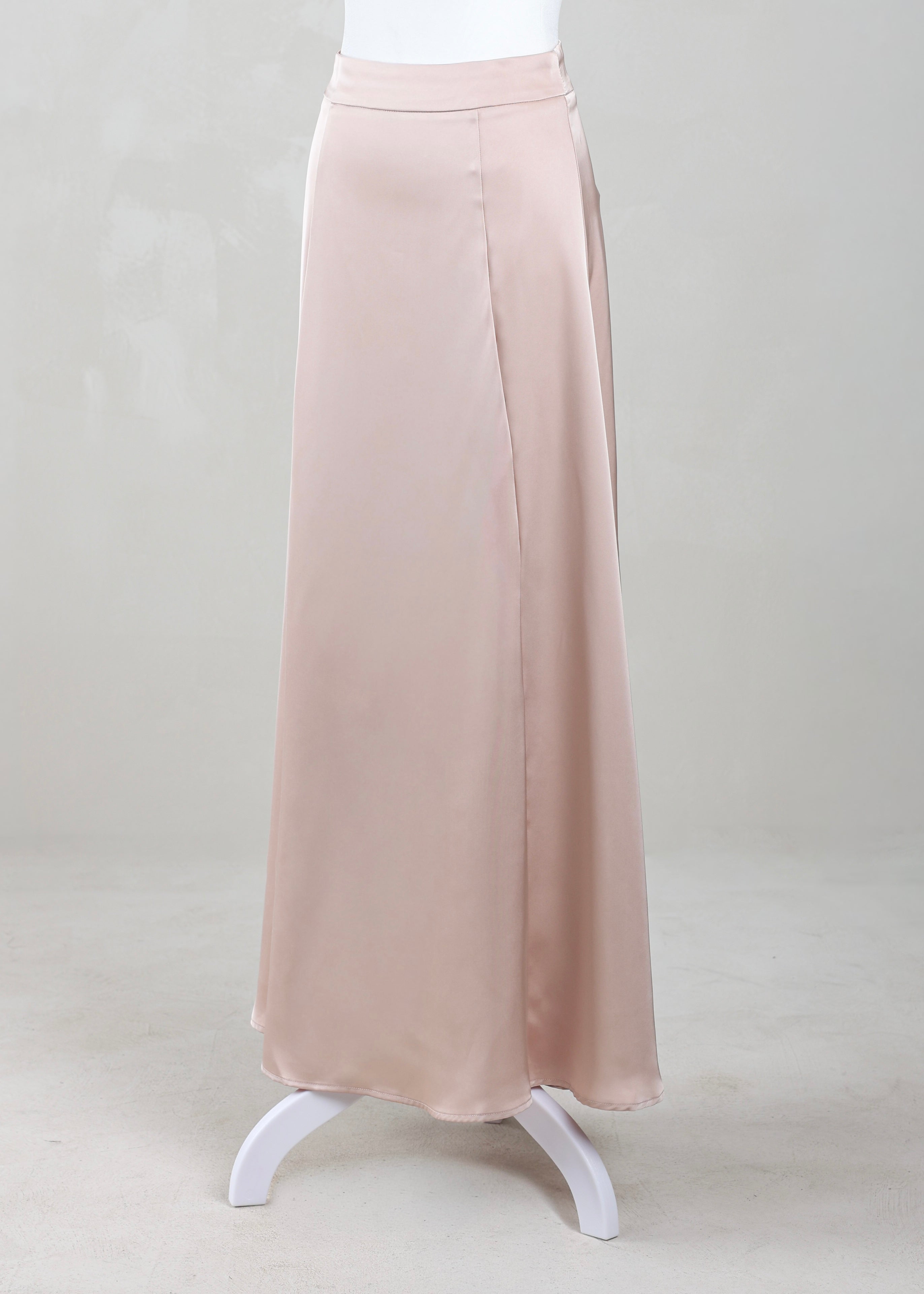 Sareen Satin Skirt | Beige