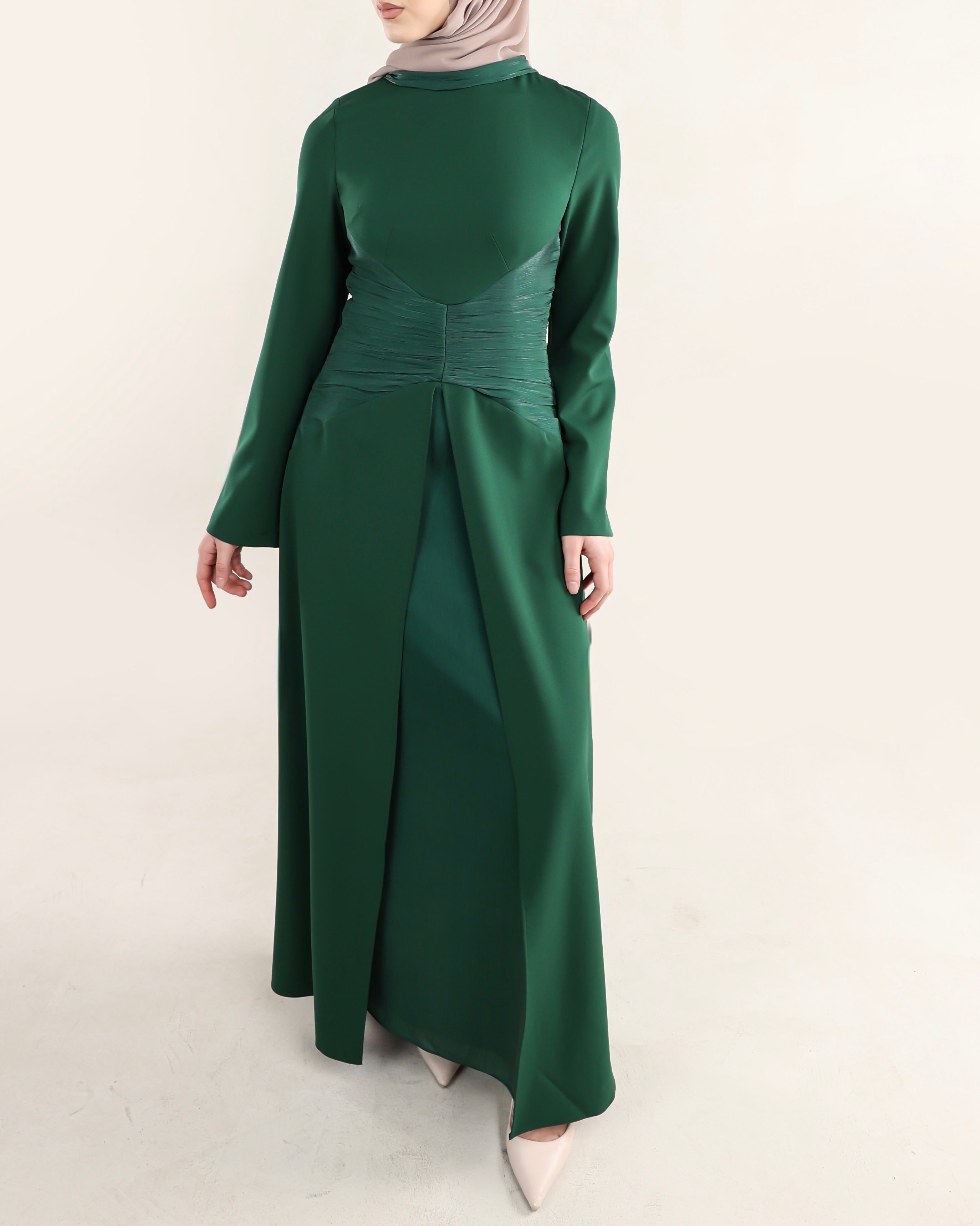 Layan Gown | Pine Green *Ships 3/13