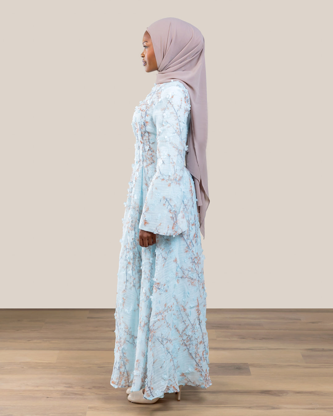 Alara | Ice Blue batulthecollection Alara | Ice Blue batulthecollection