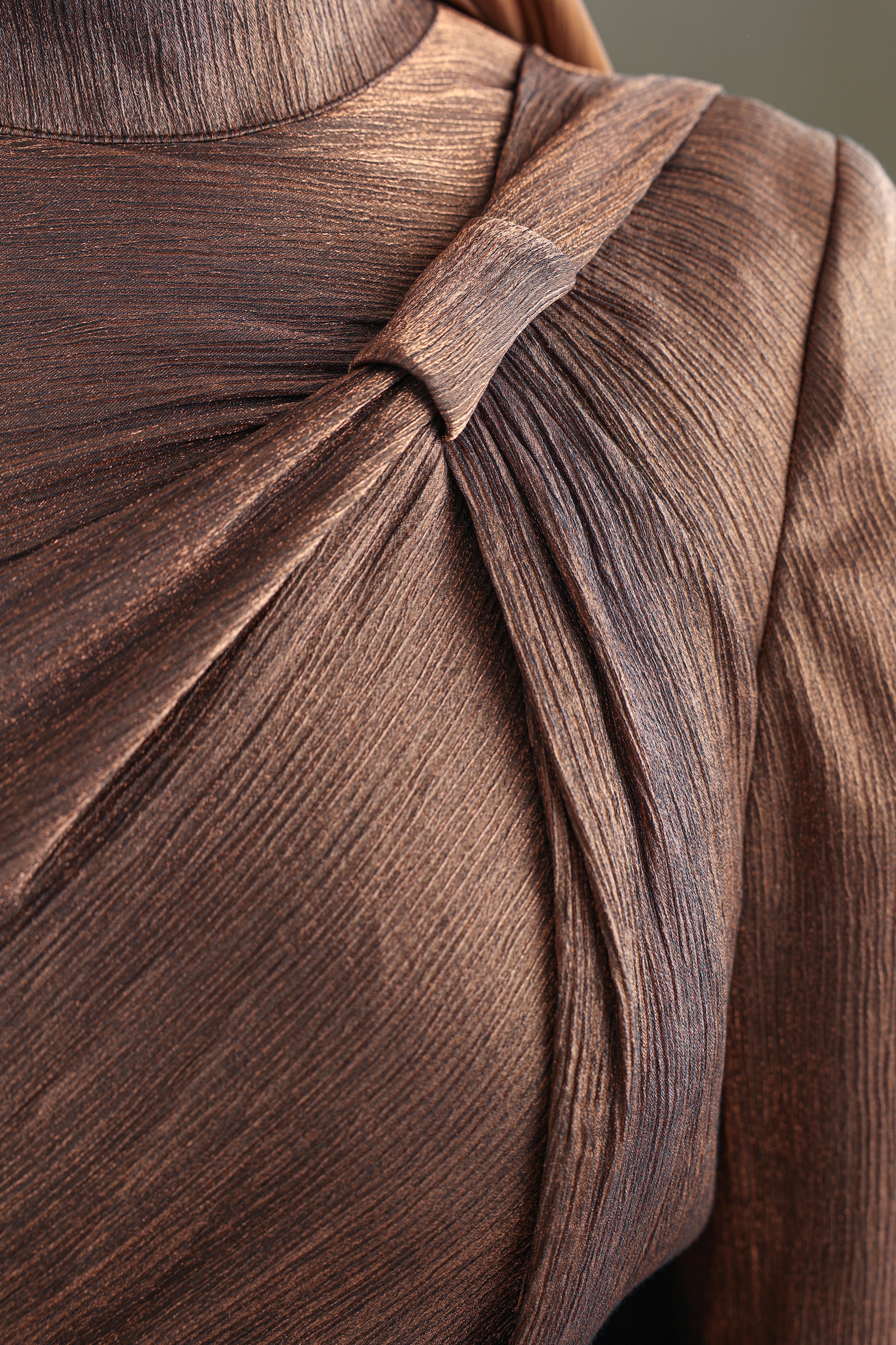 Yana Metallic Gown | Bronze