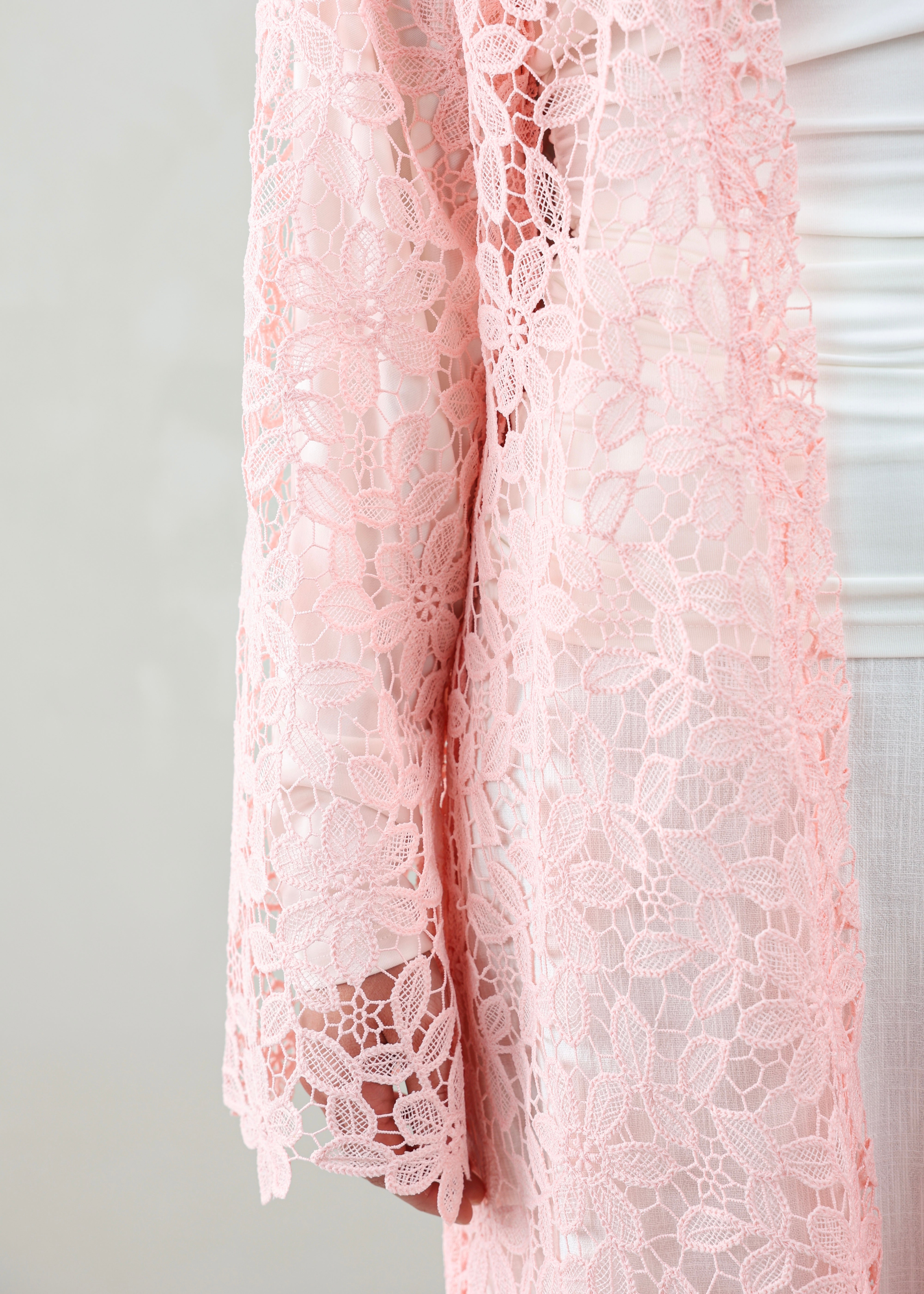Catalina Crochet Abaya | Pink
