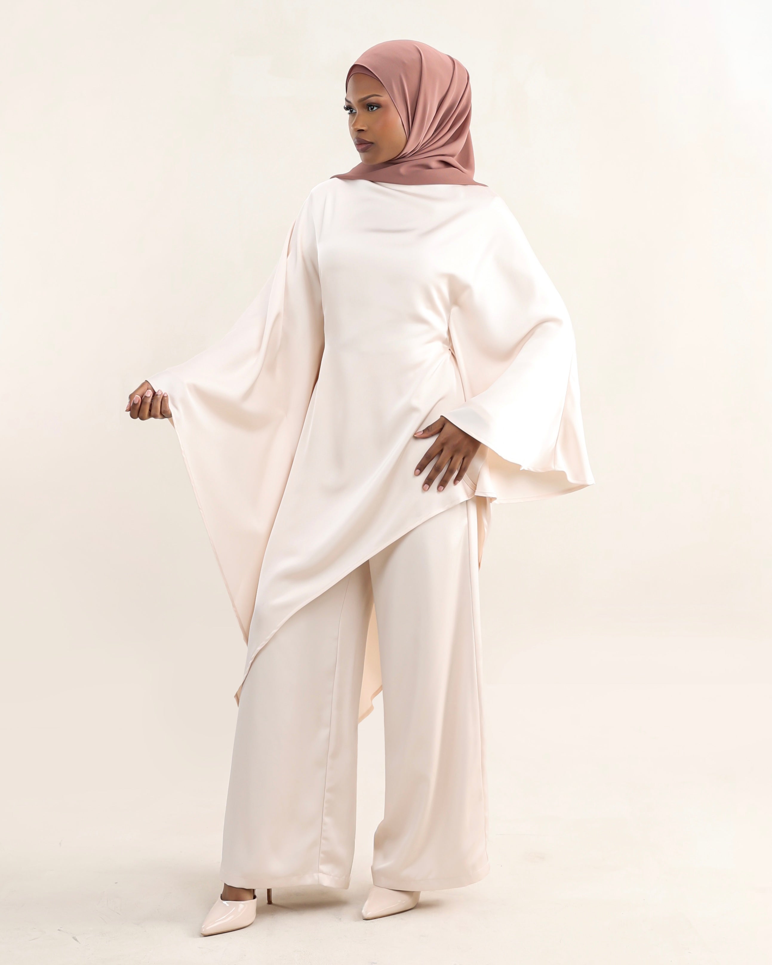 Luna Asymmetrical Drape Set | Cream