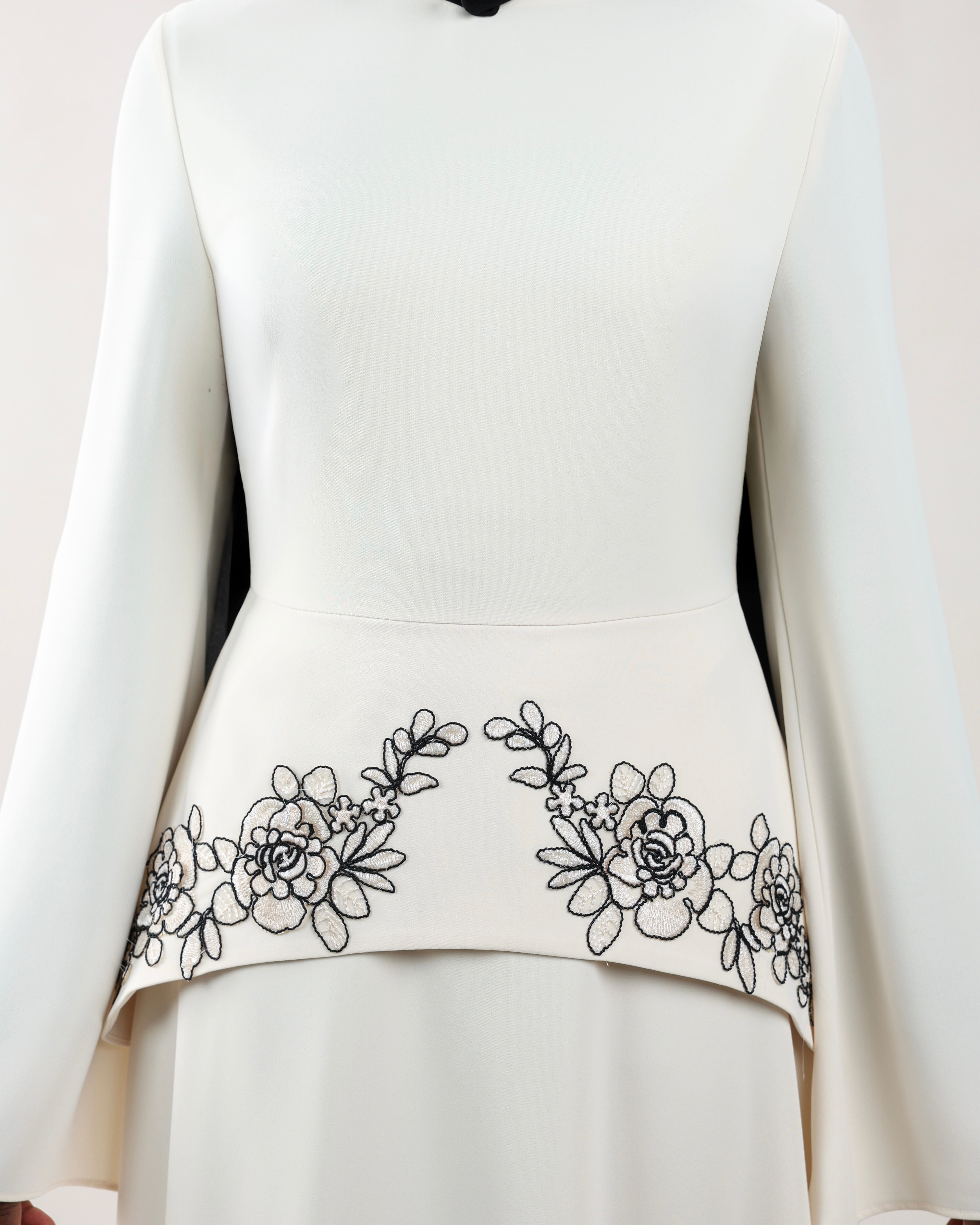 Hadeel Dress | Ecru