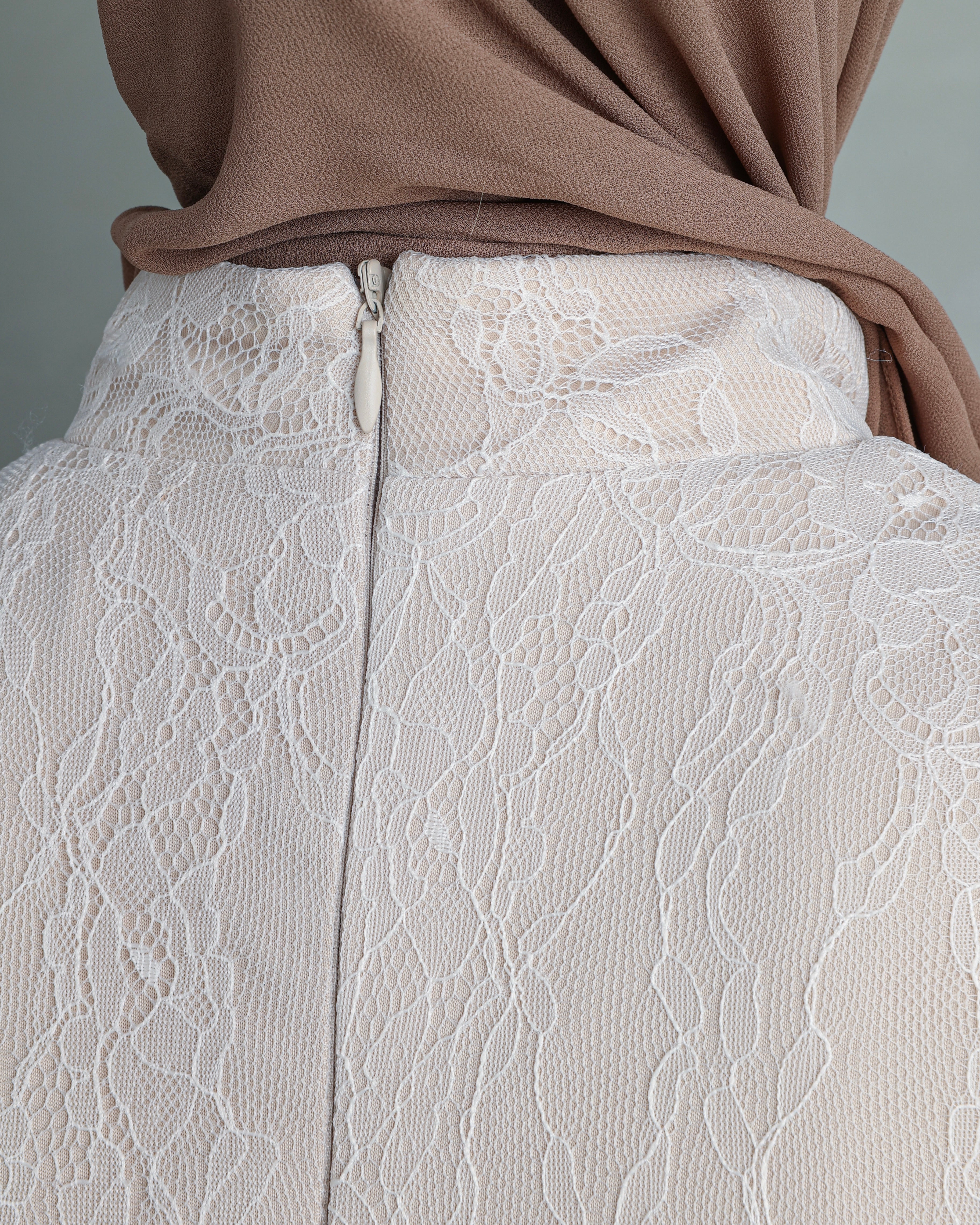 Nawal Ruffled Top | Lace