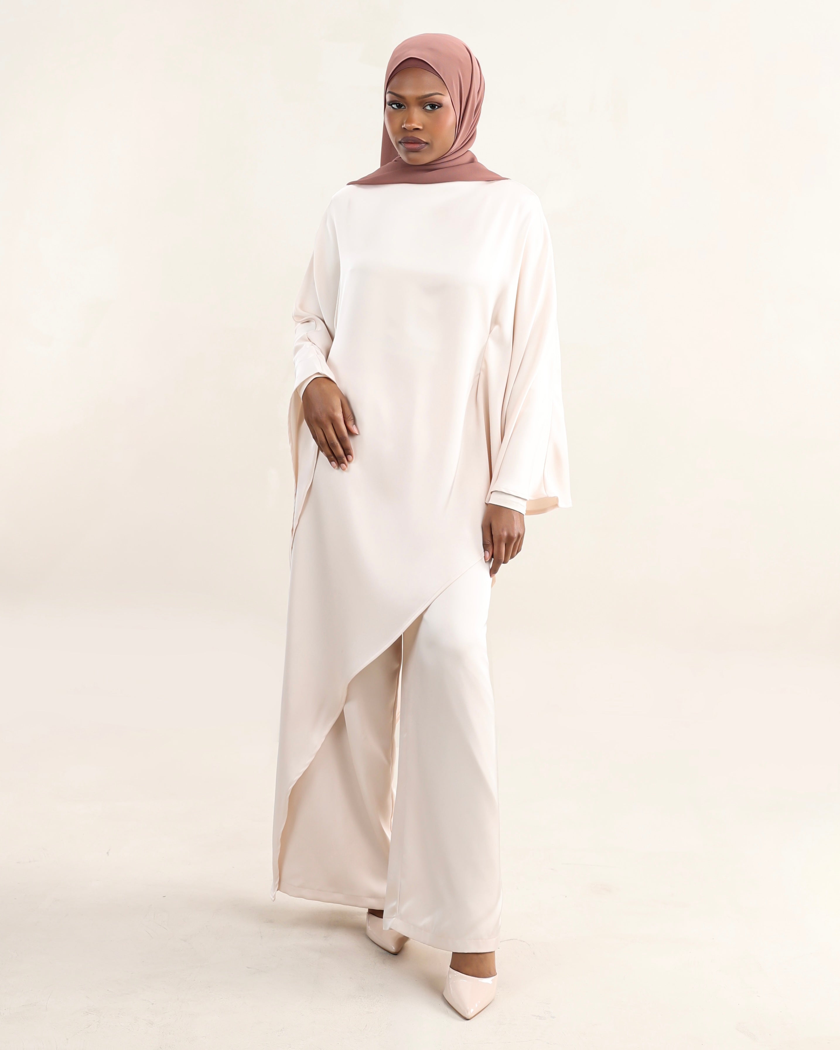 Luna Asymmetrical Drape Set | Cream