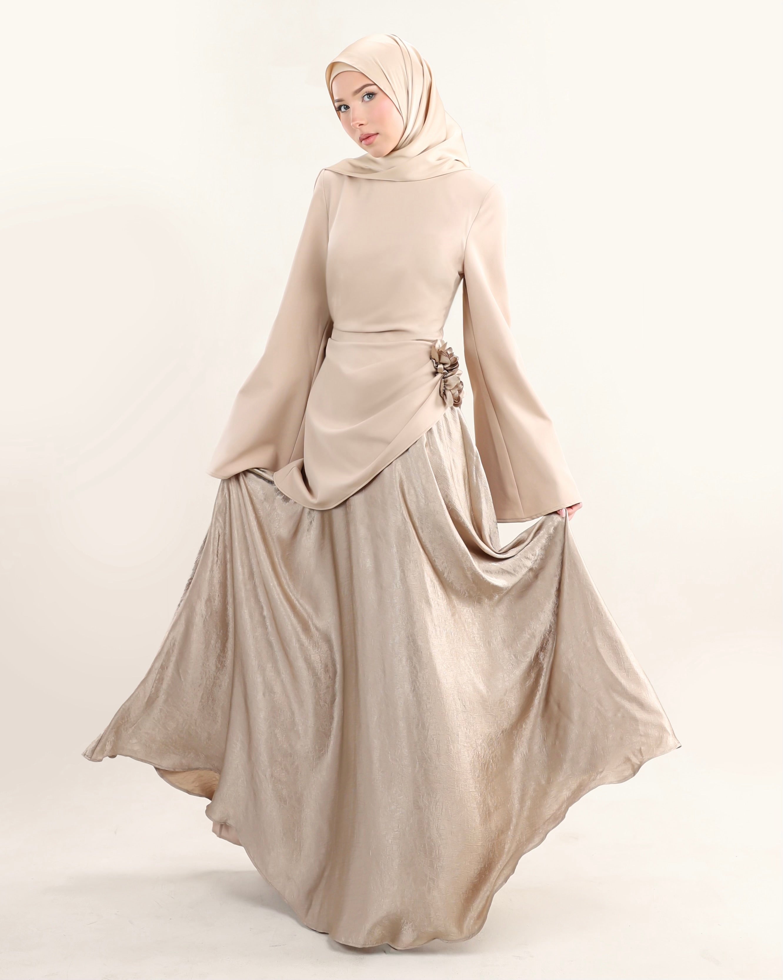 Jana Gown | Gold batulthecollection Jana Gown | Gold batulthecollection
