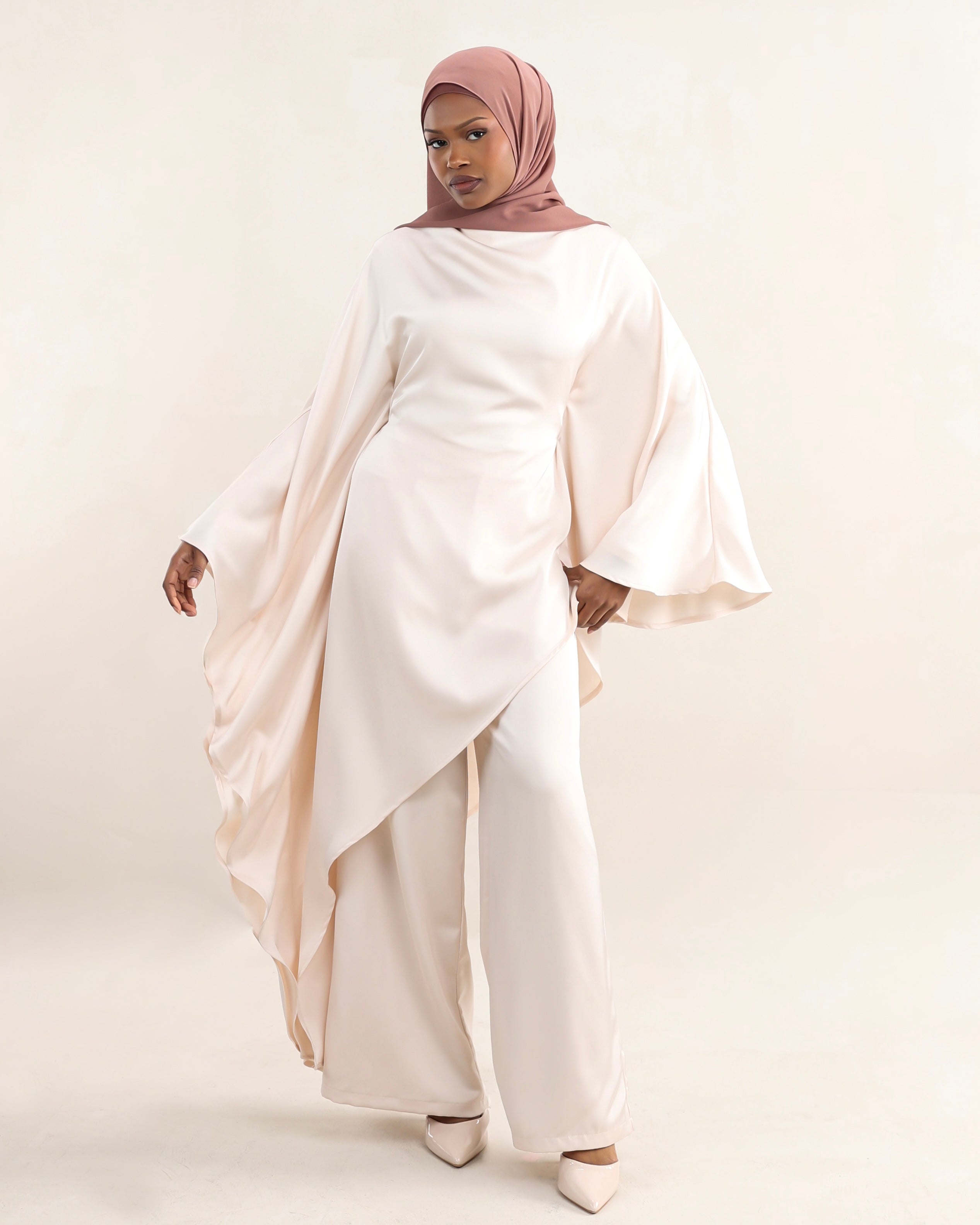 Luna Asymmetrical Drape Set | Cream