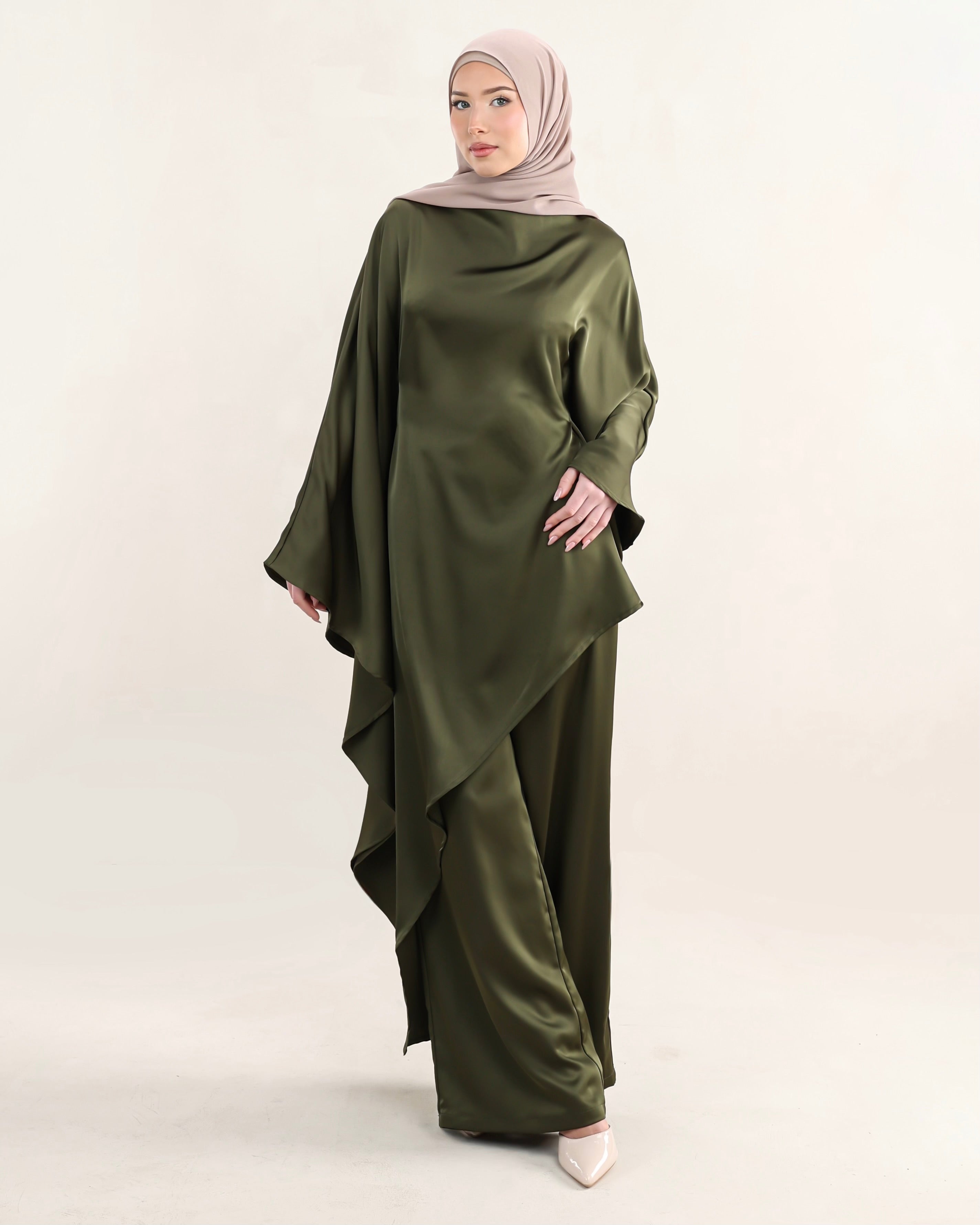 Luna Asymmetrical Drape Set | Olive